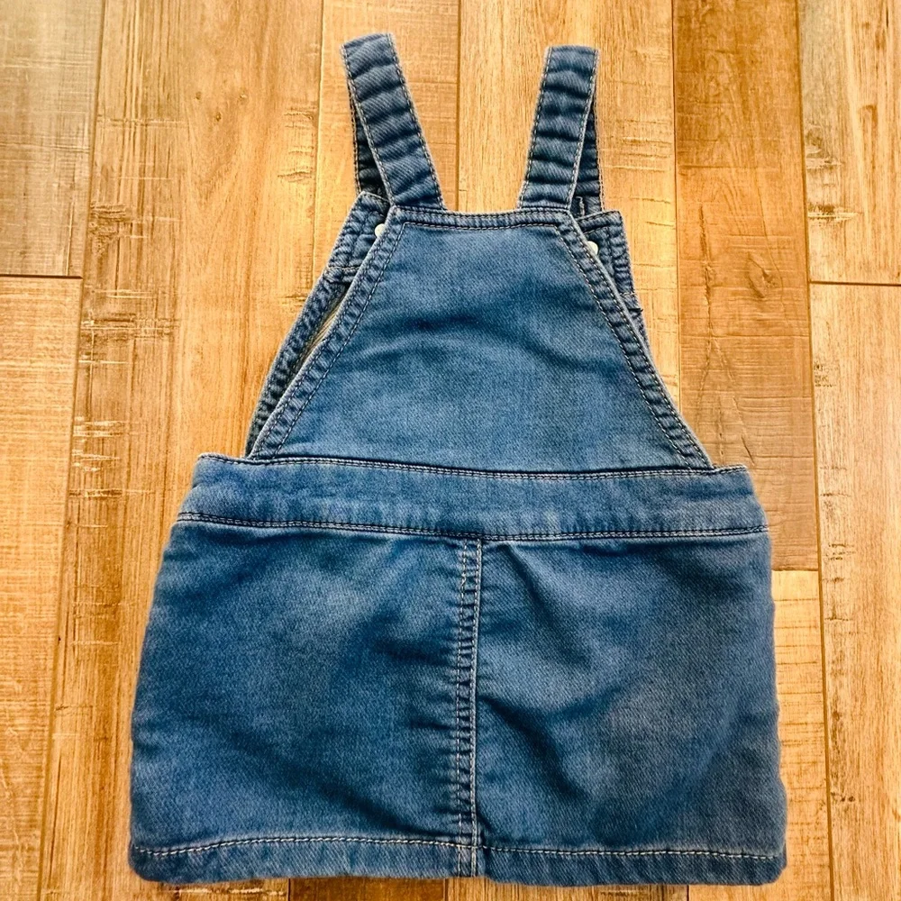 Genuine Kids by OshKosh overall Jean dress. Size 12 months - Picture 2 of 3